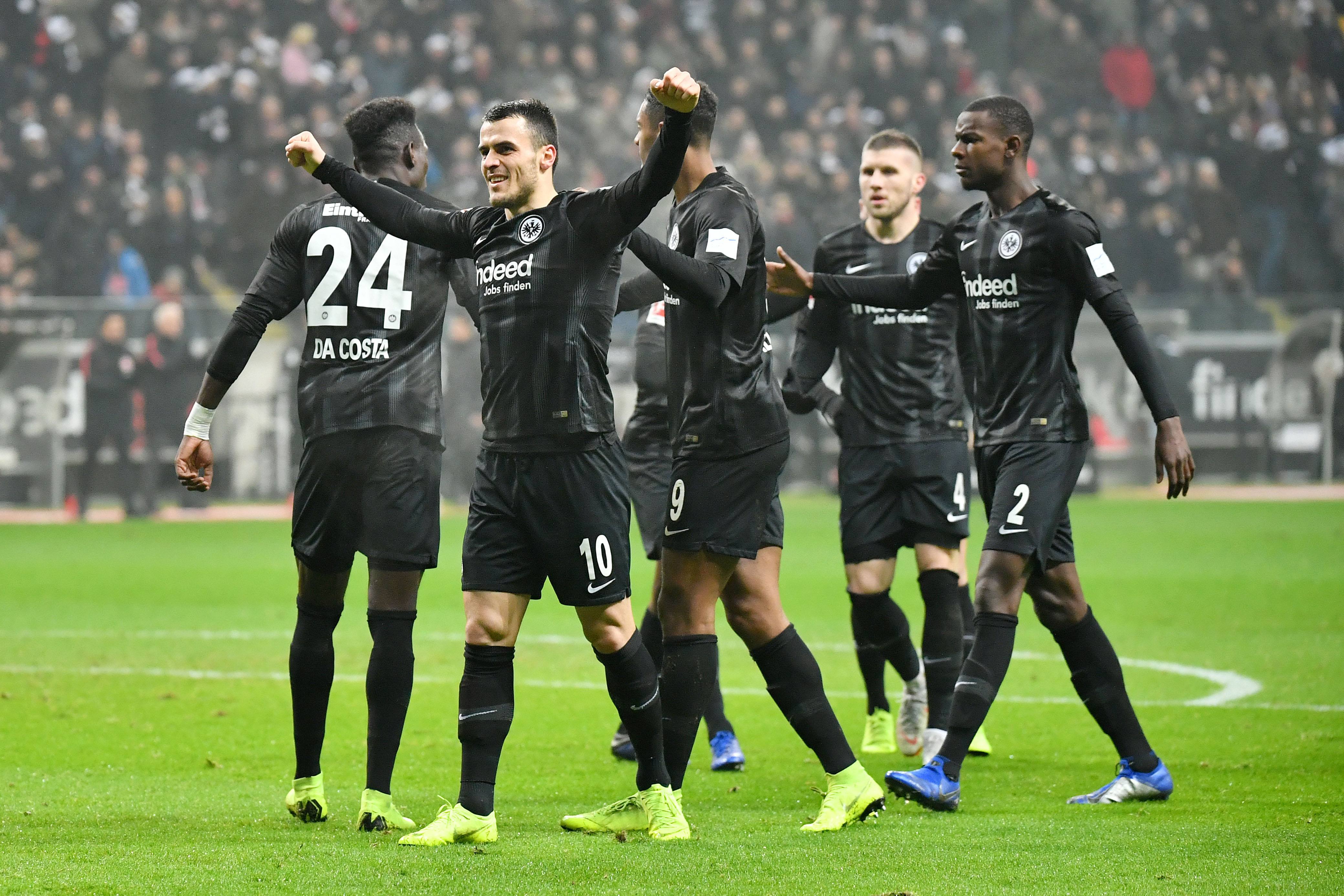 包含国际比赛日巴黎圣日耳曼备战国王杯；内部沟通细节曝光；底气十足；更衣室氛围转暖的词条