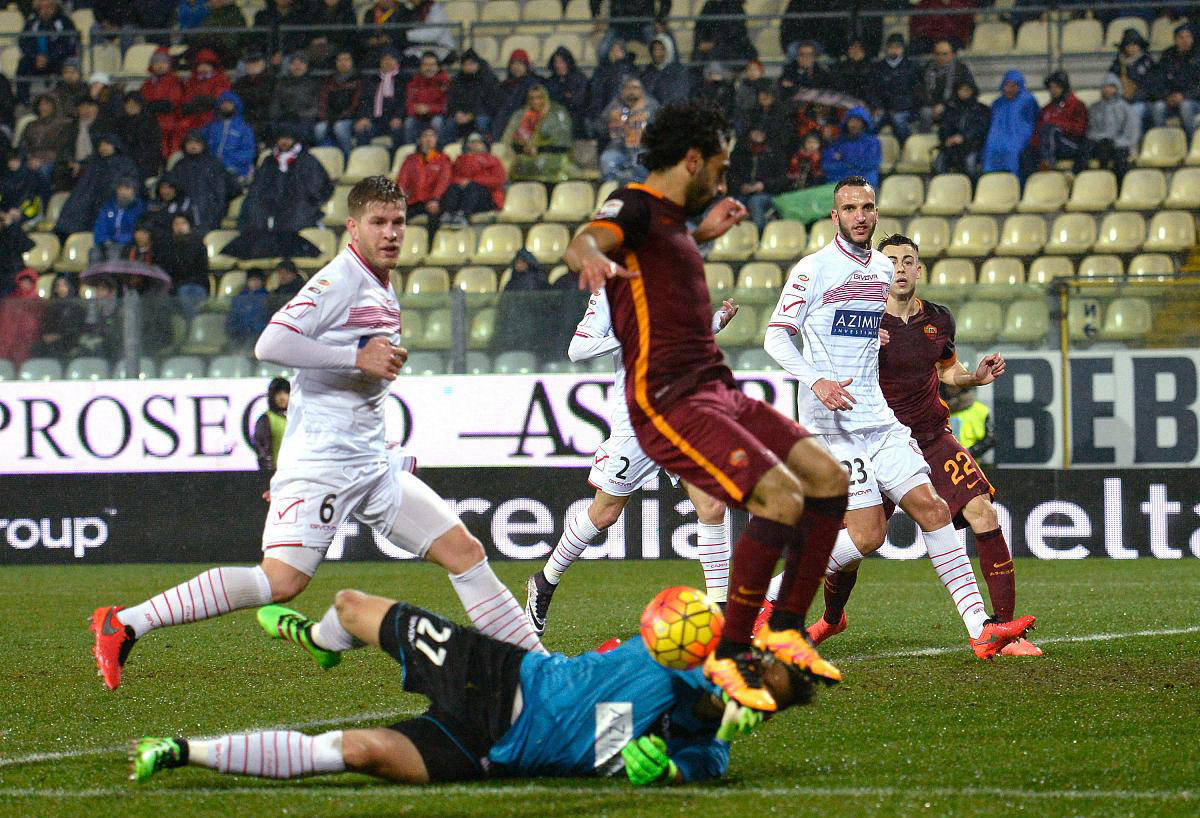 窦唯无地自容原唱完整版