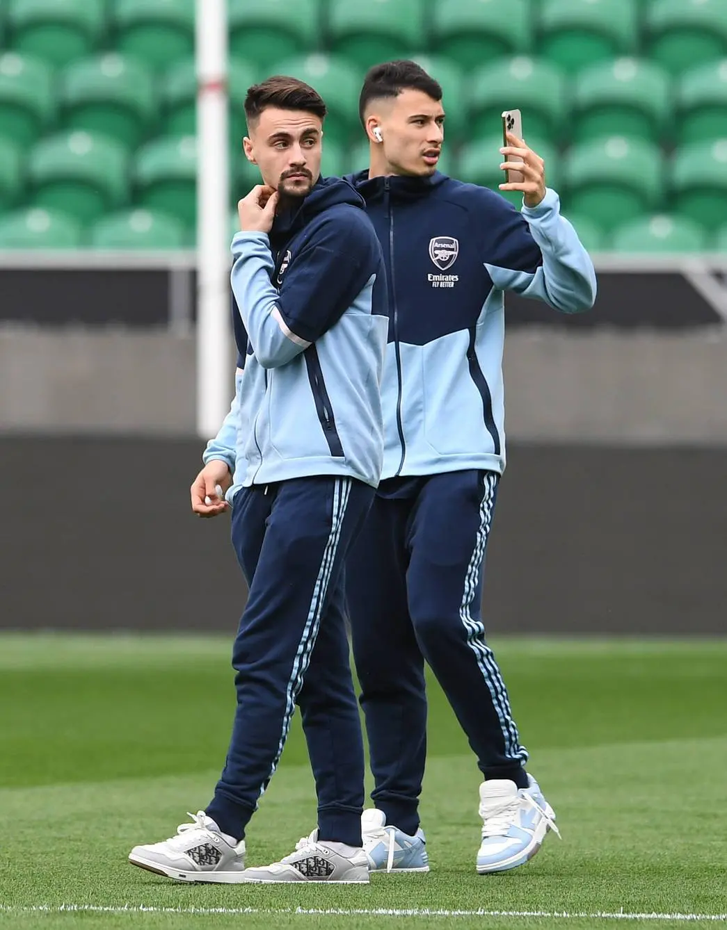 赛后阿森纳扳平良机：欧联节点到来，球迷炸锅，医务组通报恢复 