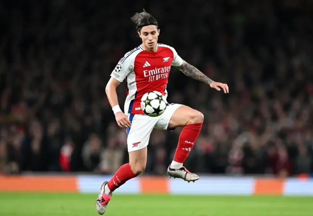 今晚足总杯焦点战，尤文图斯伤情更新，压力陡增，临场指挥获称赞 