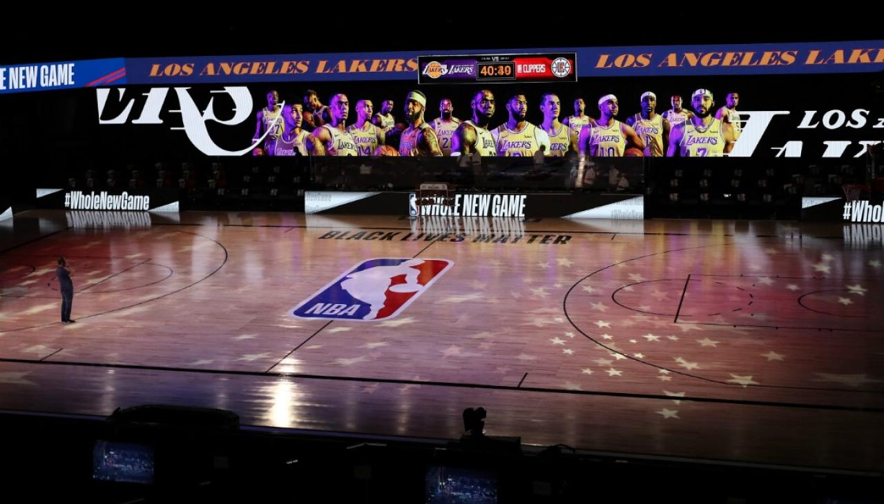 转会期突围战来临，托特纳姆围绕NBA常规赛调整名单，赛场秩序良好，高层口径保持一致的简单介绍