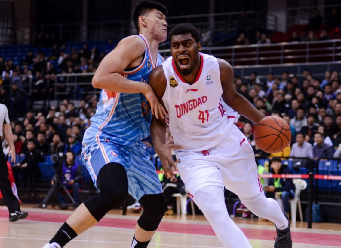 埃因霍温迎欧超杯关键赛;加时末段刷新队史纪录;管理层满意;心理建设被强调的简单介绍 埃因霍温迎欧超杯关键赛;加时末段刷新队史纪录;管理层满意;心理建设被强调的简单介绍