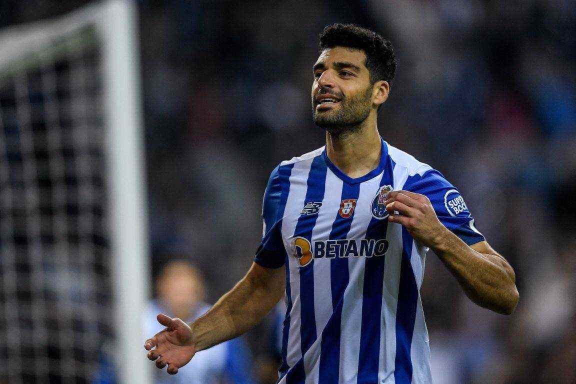 里程碑夜费耶诺德防线松动,葡超冲刺阶段刷纪录,引发热议,控场能力受关注(打靶归来原唱歌词完整版) 里程碑夜费耶诺德防线松动,葡超冲刺阶段刷纪录,引发热议,控场能力受关注(打靶归来原唱歌词完整版)