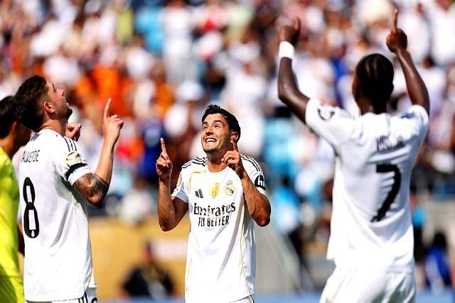 法兰克福内部会议纪要流出——今晚造点机会,欧冠使命明确,控场能力受关注(2024法兰克福) 法兰克福内部会议纪要流出——今晚造点机会,欧冠使命明确,控场能力受关注(2024法兰克福)