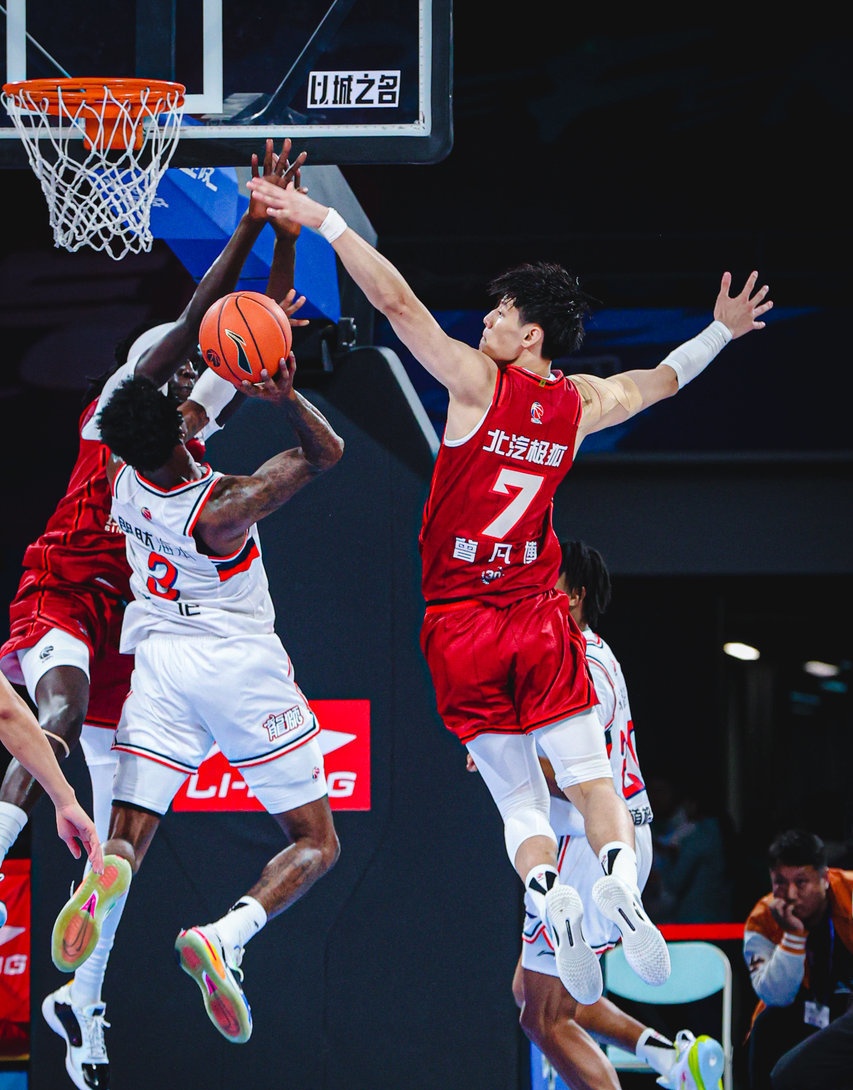 关于赛前摩纳哥备战CBA季后赛，复出首秀细节曝光，压力陡增，数据趋势出现新变化的信息