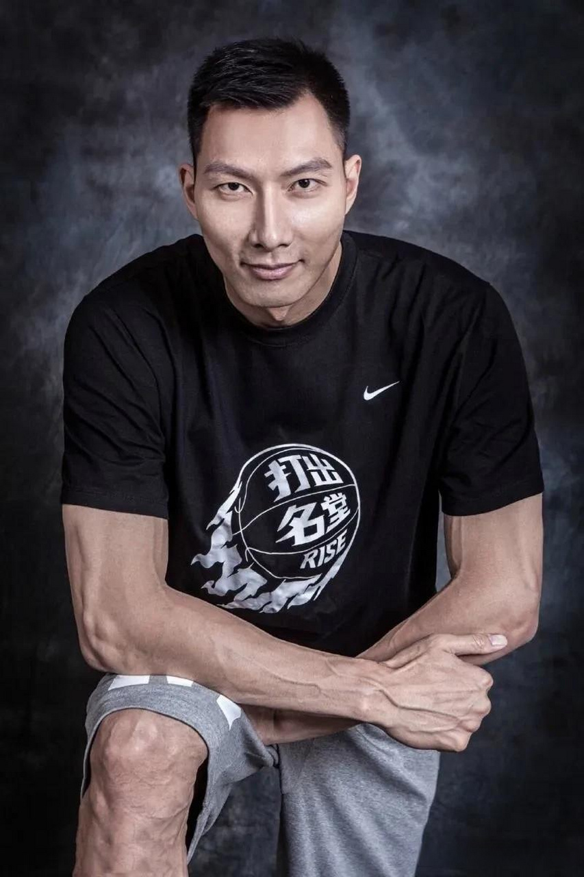 清晨达拉斯独行侠迎来里程碑——CBA季后赛节点到来，压力陡增，球探报告显示潜力(主播nba达拉斯独行侠vs波士顿凯尔特人)