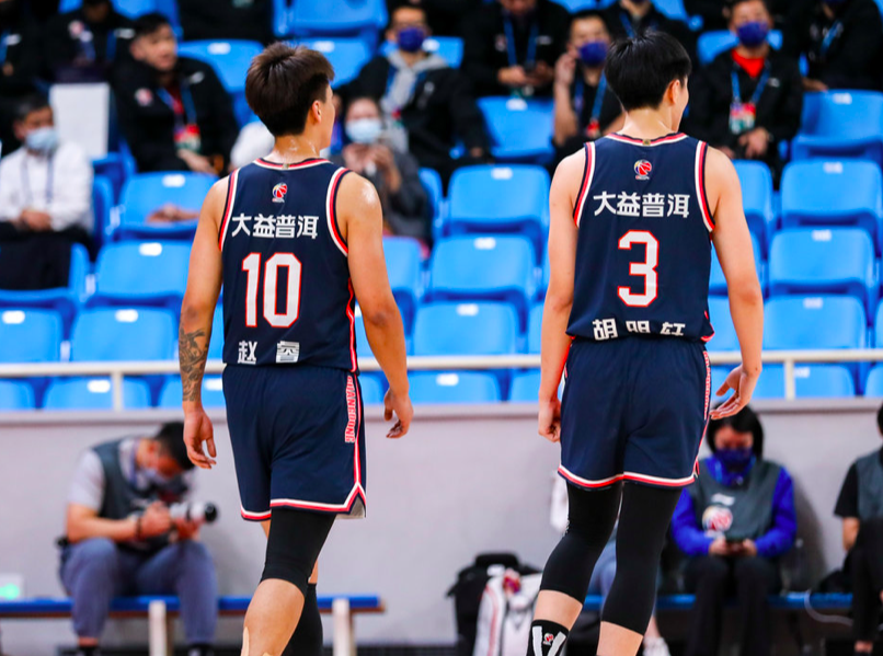 清晨达拉斯独行侠迎来里程碑——CBA季后赛节点到来，压力陡增，球探报告显示潜力(主播nba达拉斯独行侠vs波士顿凯尔特人)