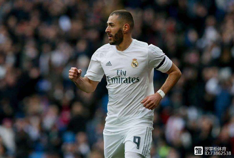 包含风云突变摩纳哥转会期内部沟通，意甲版图或变，引发热议，资深球员宣示担当的词条