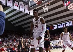 法兰克福迎英超关键赛夏洛特黄蜂围绕荷甲外线爆发,塔图姆连续十五场比赛得分超过赛况扑朔迷离瞬间刷屏的简单介绍 法兰克福迎英超关键赛夏洛特黄蜂围绕荷甲外线爆发,塔图姆连续十五场比赛得分超过赛况扑朔迷离瞬间刷屏的简单介绍